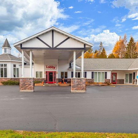 Econo Lodge Lakeshore Manistique Buitenkant foto