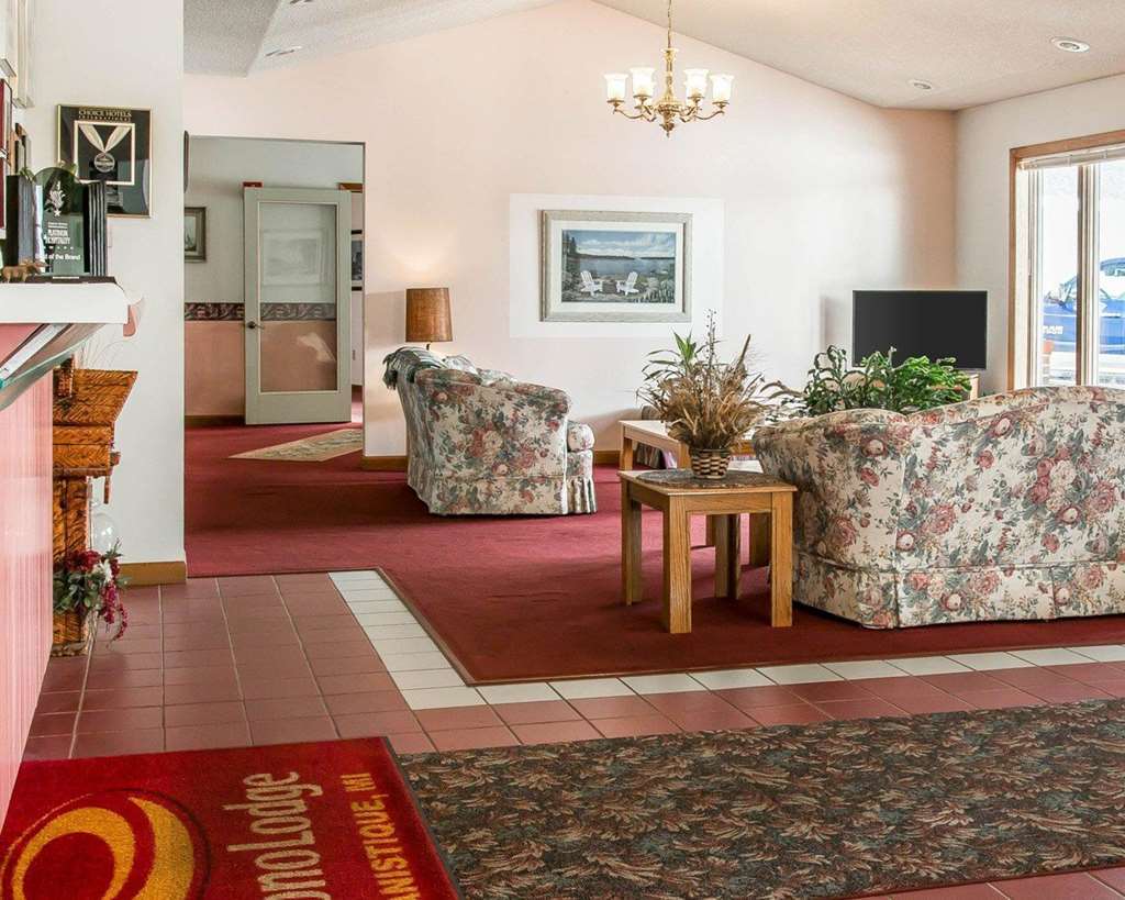 Econo Lodge Lakeshore Manistique Interieur foto